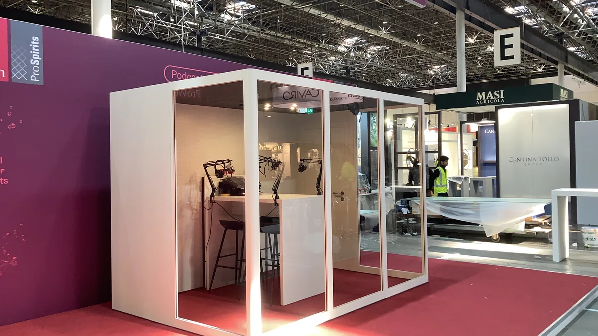 CastCube Außenansicht